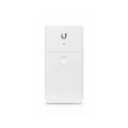 Ubiquiti NanoSwitch 4-Port External PoE Outdoor Gigabit Network Switch