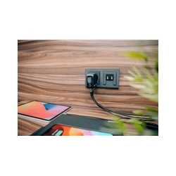 Verbatim (30238) Mini GaN Charger 65W With Display