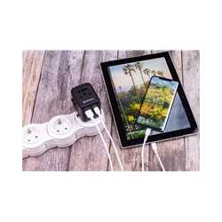 Verbatim  (49544) UTA-02 Universal Travel Adapter with 1 x USB-C PD 20W / 1 x USB-A QC 3.0